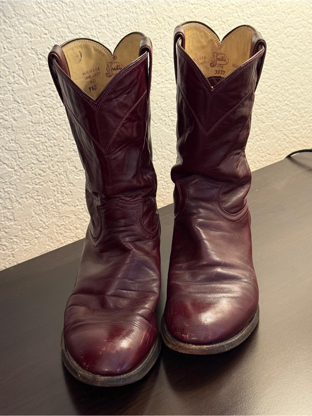 Justin Burgundy Leather Cowboy Western Boots USA Made Men’s 9.5D